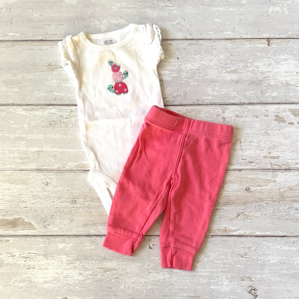 Carters NB Baby Girl Outfit Set Pink Leggings Pants Bug Love Bodysuit Newborn